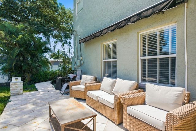 850 36TH AVENUE S, St Petersburg, FL 33705