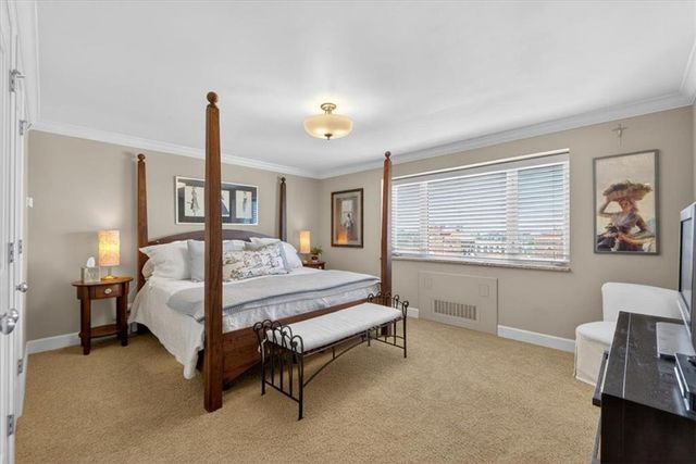 121 W 48th Street 808, Kansas City, MO 64112