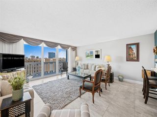 401 NE 14th Ave 808, Hallandale Beach, FL 33009