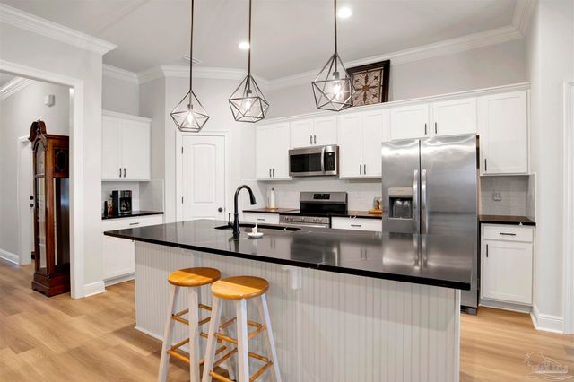 4245 Lady Palm Ct, Pace, FL 32571