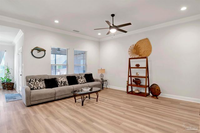 4245 Lady Palm Ct, Pace, FL 32571