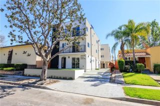10812 Hesby Street 10812 1/2, North Hollywood, CA 91601