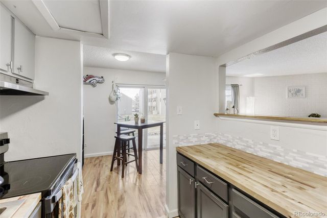 3428 S Locust Street B, Denver, CO 80222