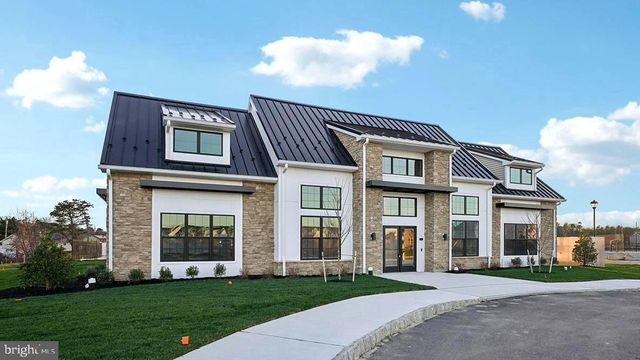 157 COROLLA DR, Egg Harbor Township, NJ 08234