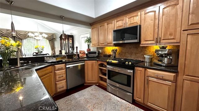 25845 Espinoza Drive, Valencia, CA 91355
