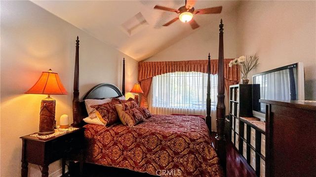 25845 Espinoza Drive, Valencia, CA 91355