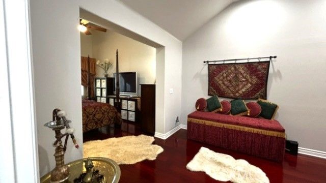25845 Espinoza Drive, Valencia, CA 91355