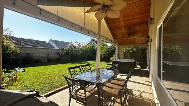 25845 Espinoza Drive, Valencia, CA 91355