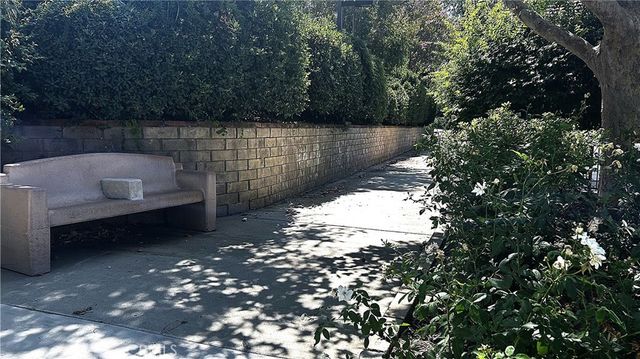 25845 Espinoza Drive, Valencia, CA 91355
