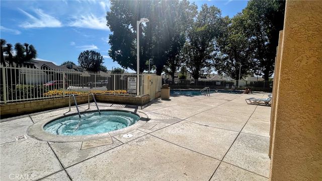 25845 Espinoza Drive, Valencia, CA 91355