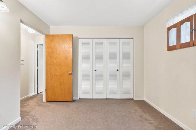 50295 St Joseph Street, Paw Paw, MI 49079
