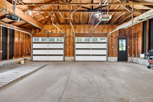 50295 St Joseph Street, Paw Paw, MI 49079