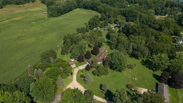 50295 St Joseph Street, Paw Paw, MI 49079