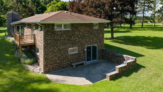 50295 St Joseph Street, Paw Paw, MI 49079