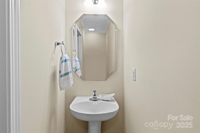 4009 Egrets Nest Court, Mount Holly, NC 28120