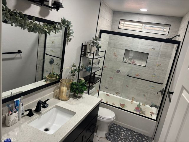 6995 Summit Valley Road, Hesperia, CA 92345