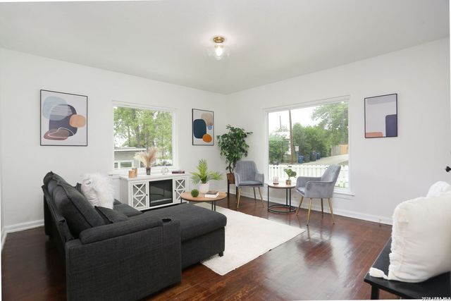 308 Andrews, San Antonio, TX 78209