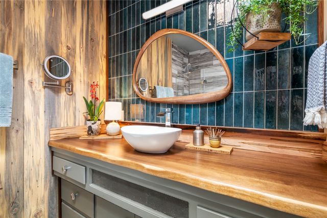 2270 Calle Pulido, Santa Fe, NM 87505