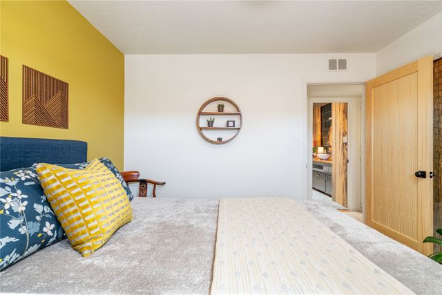 2270 Calle Pulido, Santa Fe, NM 87505