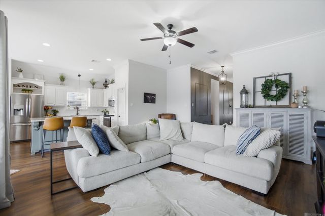 31318 Sweetwater Ridge Dr, Walker, LA 70785