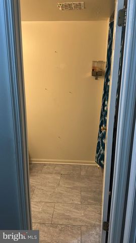 6172 MORNING GLORY RD, Alexandria, VA 22310