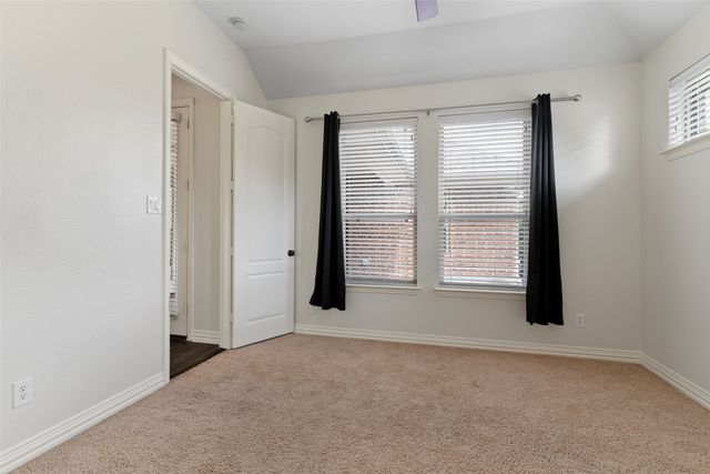 285 Talbot Lane, Sunnyvale, TX 75182