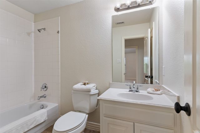 285 Talbot Lane, Sunnyvale, TX 75182