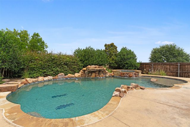 285 Talbot Lane, Sunnyvale, TX 75182