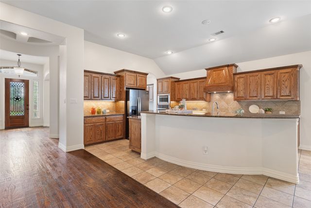 285 Talbot Lane, Sunnyvale, TX 75182
