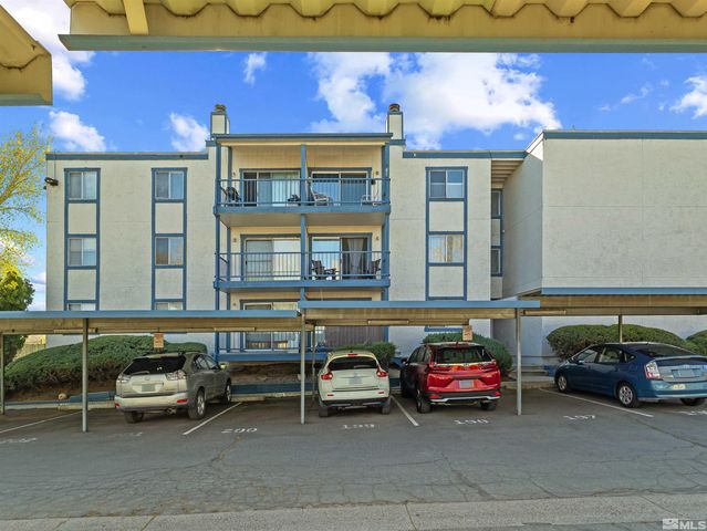 2555 Clear Acre Lane 29-2, Reno, NV 89512