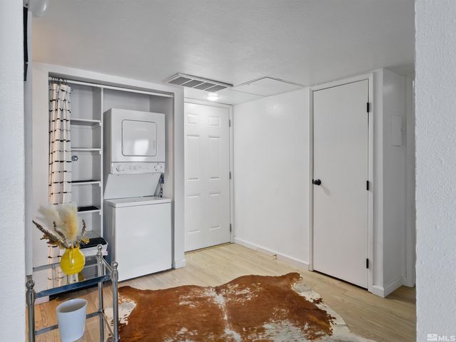 2555 Clear Acre Lane 29-2, Reno, NV 89512