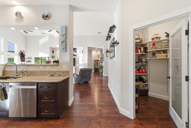 7561 Pleasants Valley Rd, Vacaville, CA 95688