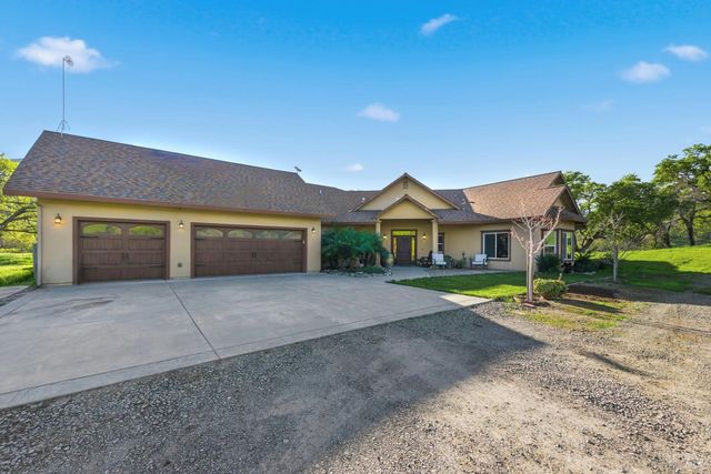 7561 Pleasants Valley Rd, Vacaville, CA 95688