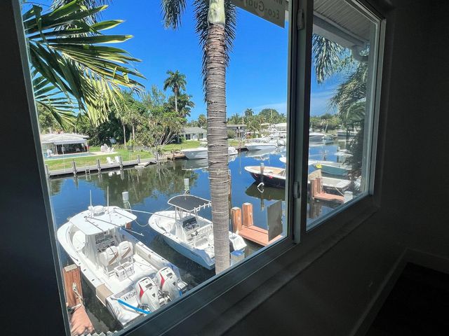 2711 NE NE 15th Street, Pompano Beach, FL 33062