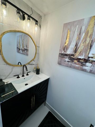 2711 NE NE 15th Street, Pompano Beach, FL 33062