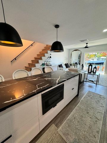 2711 NE NE 15th Street, Pompano Beach, FL 33062