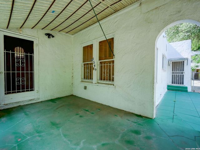 1549 W Huisache Avenue, San Antonio, TX 78201