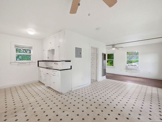 1549 W Huisache Avenue, San Antonio, TX 78201