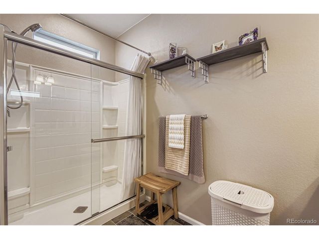27227 E Maple Ave, Aurora, CO 80018