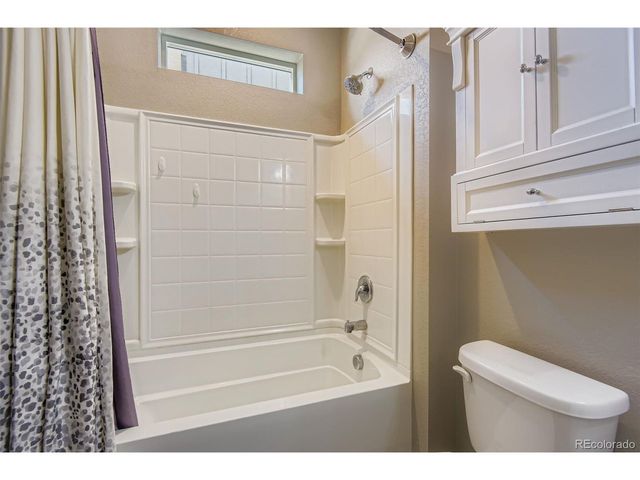 27227 E Maple Ave, Aurora, CO 80018