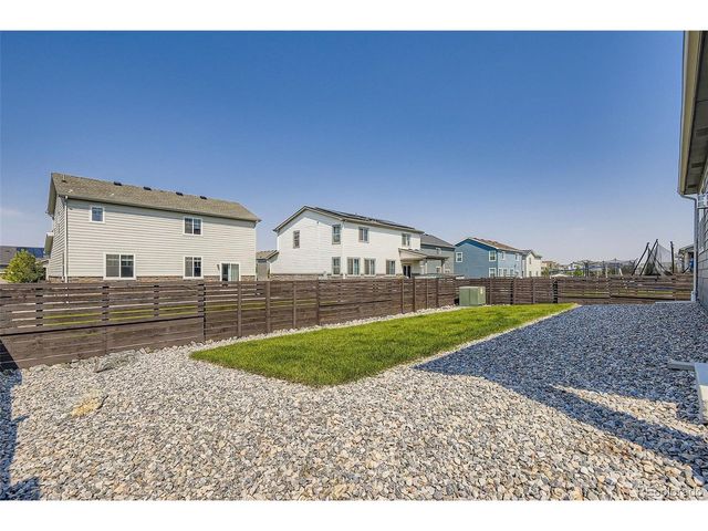 27227 E Maple Ave, Aurora, CO 80018