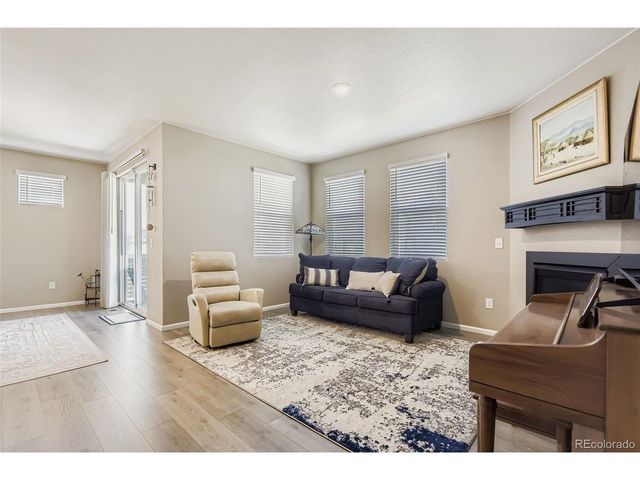 27227 E Maple Ave, Aurora, CO 80018