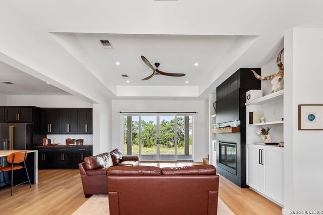 813 VERDE VISTA DR, Wimberley, TX 78676
