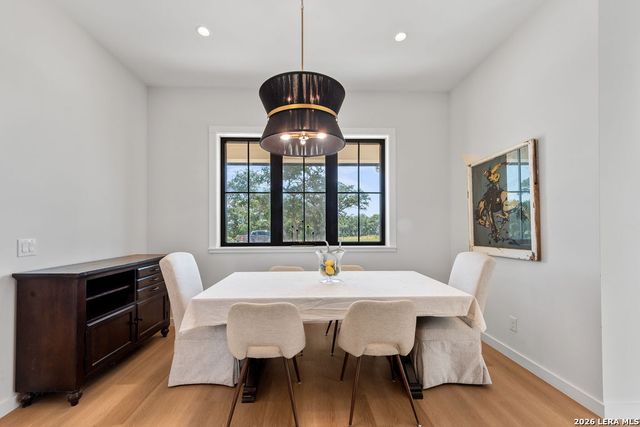 813 VERDE VISTA DR, Wimberley, TX 78676