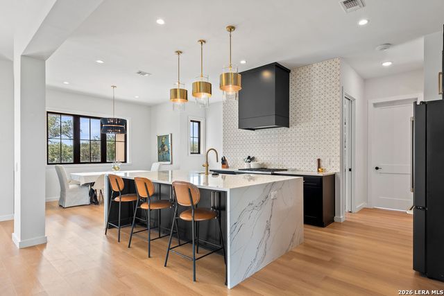 813 VERDE VISTA DR, Wimberley, TX 78676