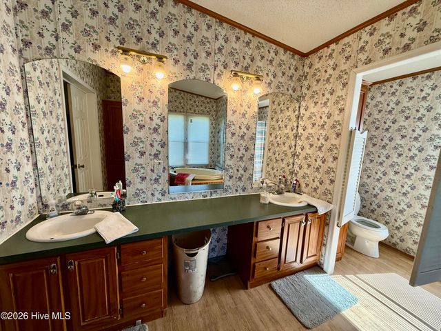 1038 Blackburn Hollow Road, Purlear, NC 28665
