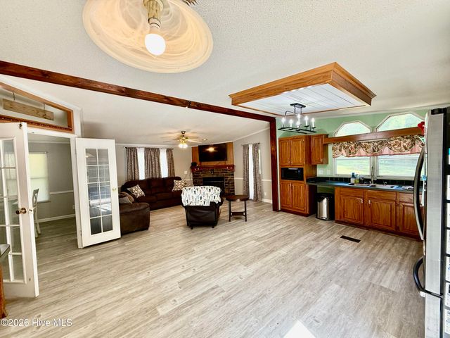 1038 Blackburn Hollow Road, Purlear, NC 28665