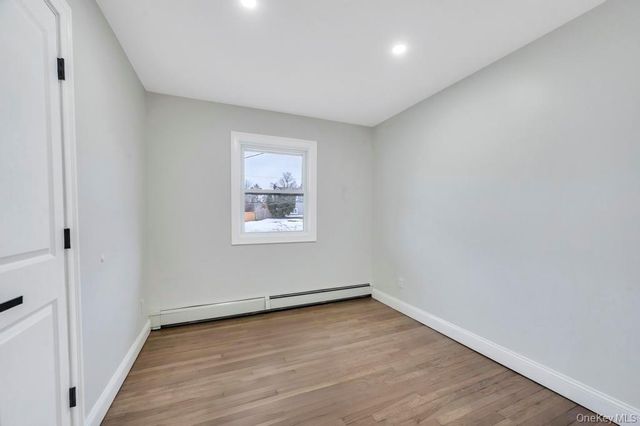 191 Ridge Road, Wheatley Heights, NY 11798