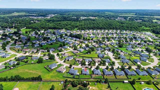 111 Winsted Court, Perry, GA 31069