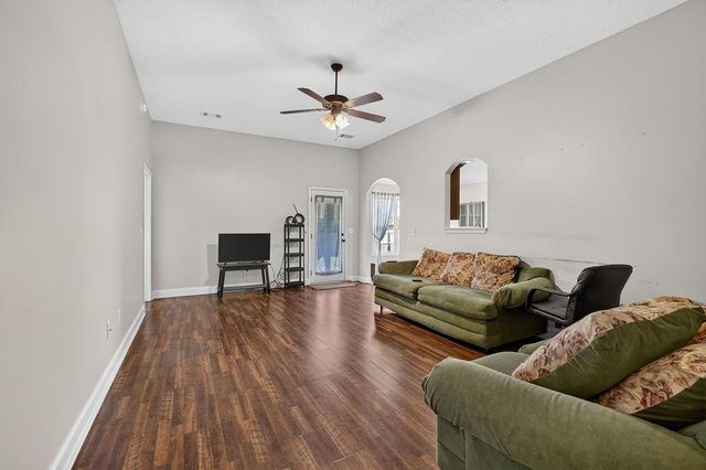 111 Winsted Court, Perry, GA 31069